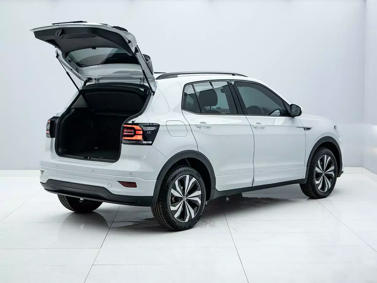 Vehicle Image for 6/16for Volkswagen T-Cross 1.0TSI 85kW Comfortline R-Line