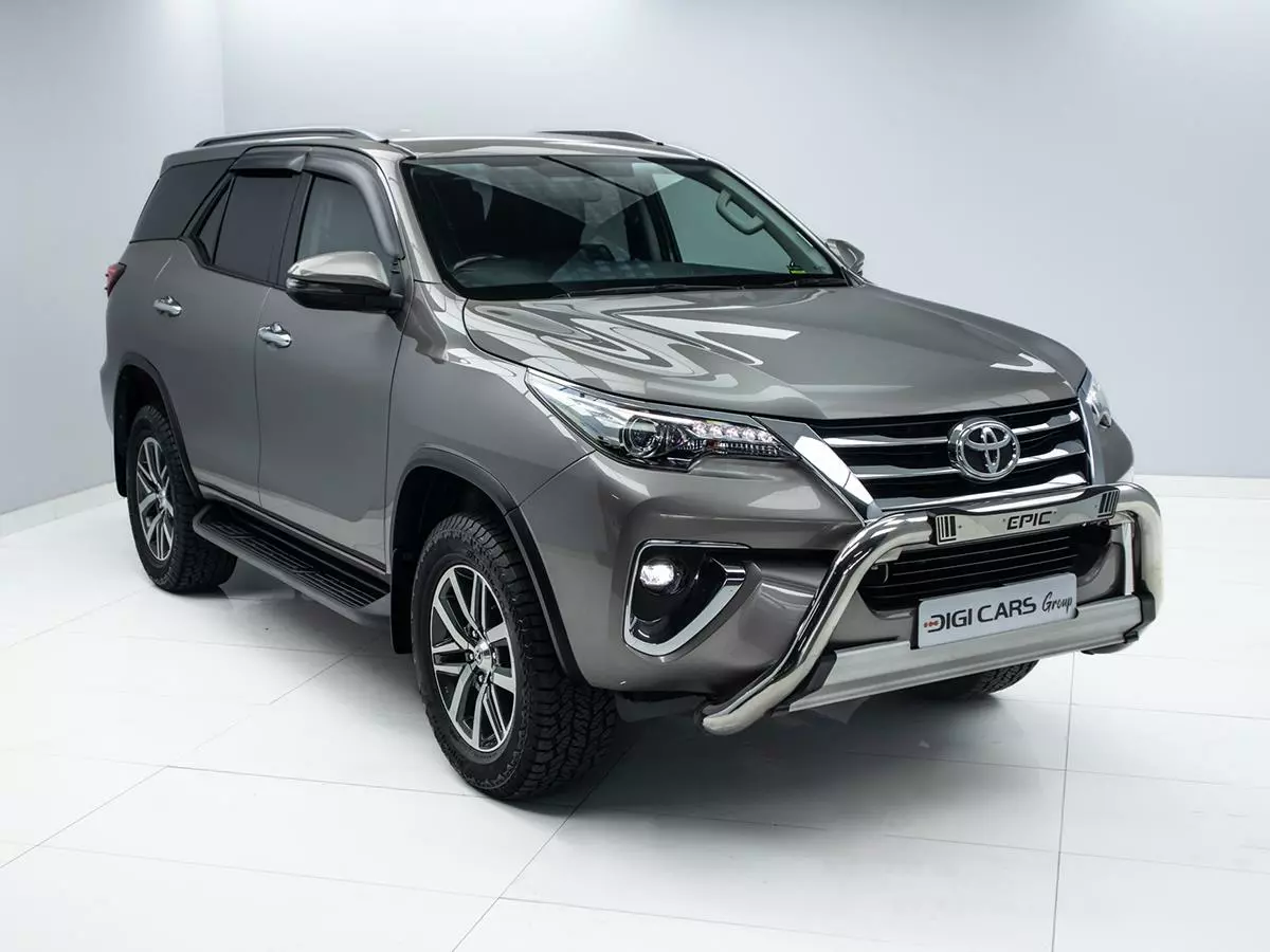 Vehicle Image for 2/3for Toyota Fortuner 2.8GD-6 Epic